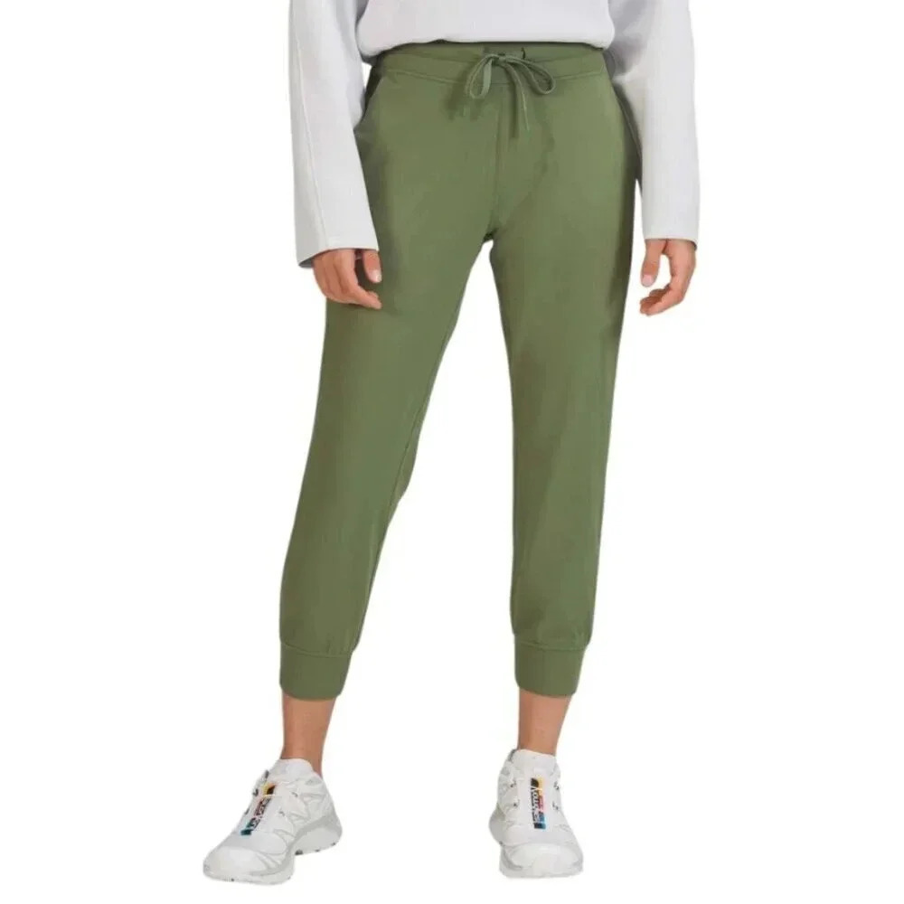 Lululemon Womens Size 2 Ready to Rulu High-Rise Jogger Crop Green Twill